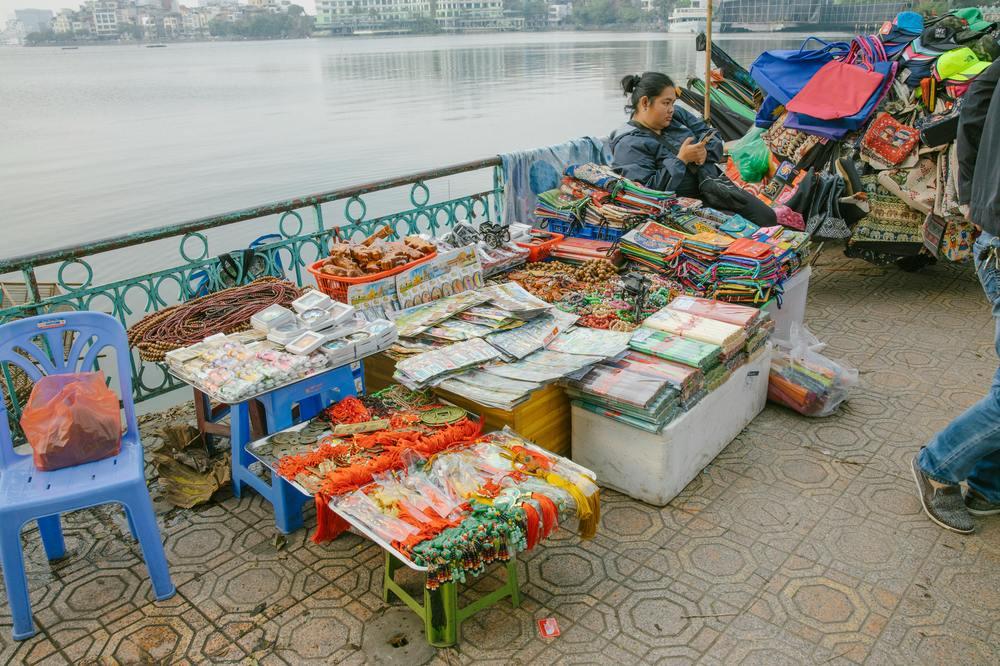 Shopping at River Street Market